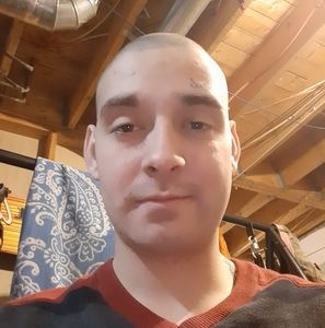 Meet your Posher, Carl